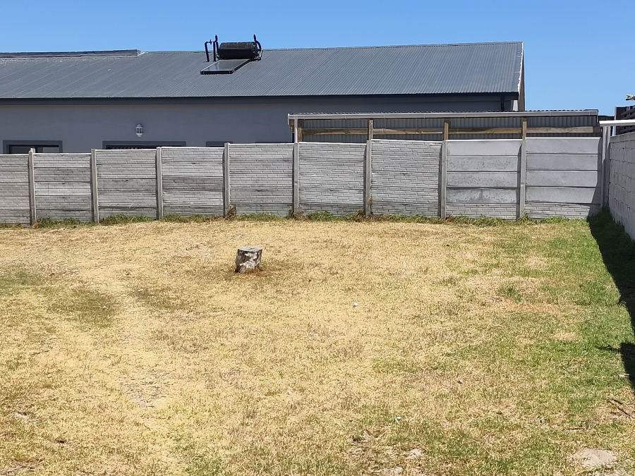 3 Bedroom Property for Sale in Perlemoenbaai Western Cape